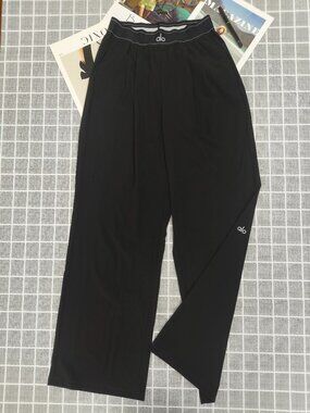 Alo Yoga Women's 30-inch Pants Black NWT | Classic&Chic, Soft (Regular)🔥💓